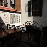 Ayvalik Palacitta Guesthouse