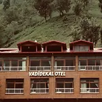 Vadidekal Suite Hotel