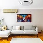 Chic Spacious Flat W Balcony 5 Min To Moda Coast