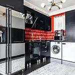 Cozy Flat 3 Min To Bull Statue In Kadikoy