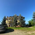 Trabzon Manzarali Havuzlu Villa