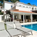 Villa Paradaise Is Magnificent Villa With Sea View And Infinity Pool