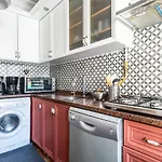 Unique Flat W Balcony 5 Min To Istiklal Street
