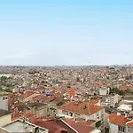 Outstanding Flat With City And Sea View In Beyoglu