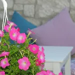 Alacati Alanur Otel