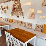 Fullmoon Room'S Hotel
