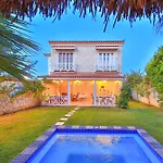 Alacati Balbadem Otel
