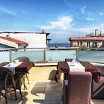 Yed Hotel