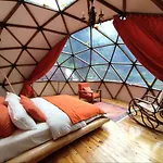 Siya Dome & Glamping