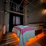Saray Vip Suit
