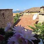 Ayvalik Ayguen Pansiyon