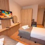 Mahya Hotel