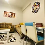 Sisli Pangalti Da 2+1 Jakuzili Luex Daire