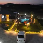 Black Swan Villas Kadilli