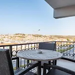 Flat W Sea View Balcony 3 Min To Cesme Marina