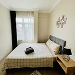 Sweet Room In Kadikoy