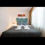 3 Floor Old City 4