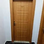 Eylueluem Hotel