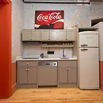 Penelope'S Loft: Just Renovated 5Br In City Centre