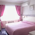 Atay Hotel