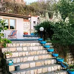 House With Garden And Bosphorus View In Kuzguncuk