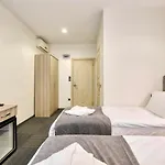 Hub Inn Pera
