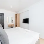 G&B Mansion