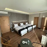 Niconya Port Suite&Hotel