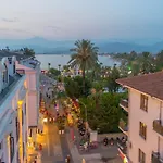 Fethiye Sehir Merkezinde Lueks Daire - Ocekhomes Adin