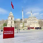 Historical Comfy Flat In Beyoglu Tophane, Galata