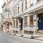 Pin Exclusive 1 Bd Taksim A3