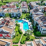 Legend Apartments
