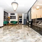 Business Life Hotel Bakirkoey