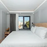 Art Karakoy Suites