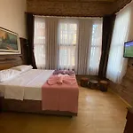 Antique Pearl Hotel