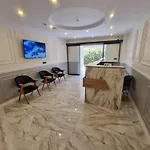 Elite Park Hotel & Suites