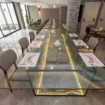 Hotel Ravi