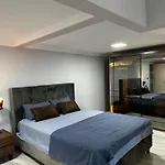 Whole Apartment At The Heart Of Sisli Nisantasi K