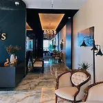 Biliris Hotel