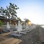 Surf Tatil Köyü