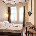 Golden Door Hotel