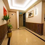 Vera Life Hotel