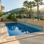 Villa Mo Daily Weekly Rentals Icmeler