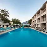 Golden Life Resort Hotel & Spa