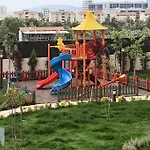 Cukurova Balkon Bueyuek 1+1
