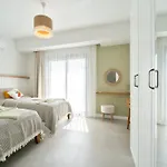 Casa Oliva City 1 With Sauna Pool Patio & Bbq