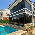 Villa Izmir