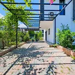 Villa Melek