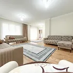 Dogadaki Bueyuek Eviniz Suit Apart 2+1