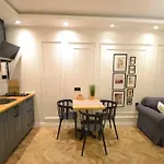 Istanbul Town City Apartment